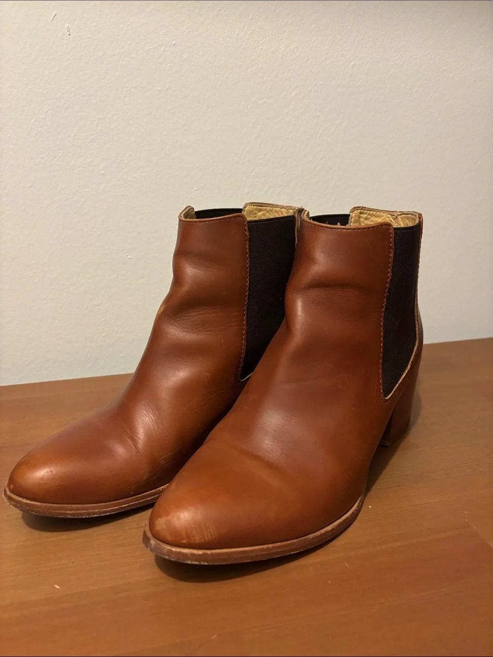Nisolo Leather Chelsea Ankle Boots in Brandy